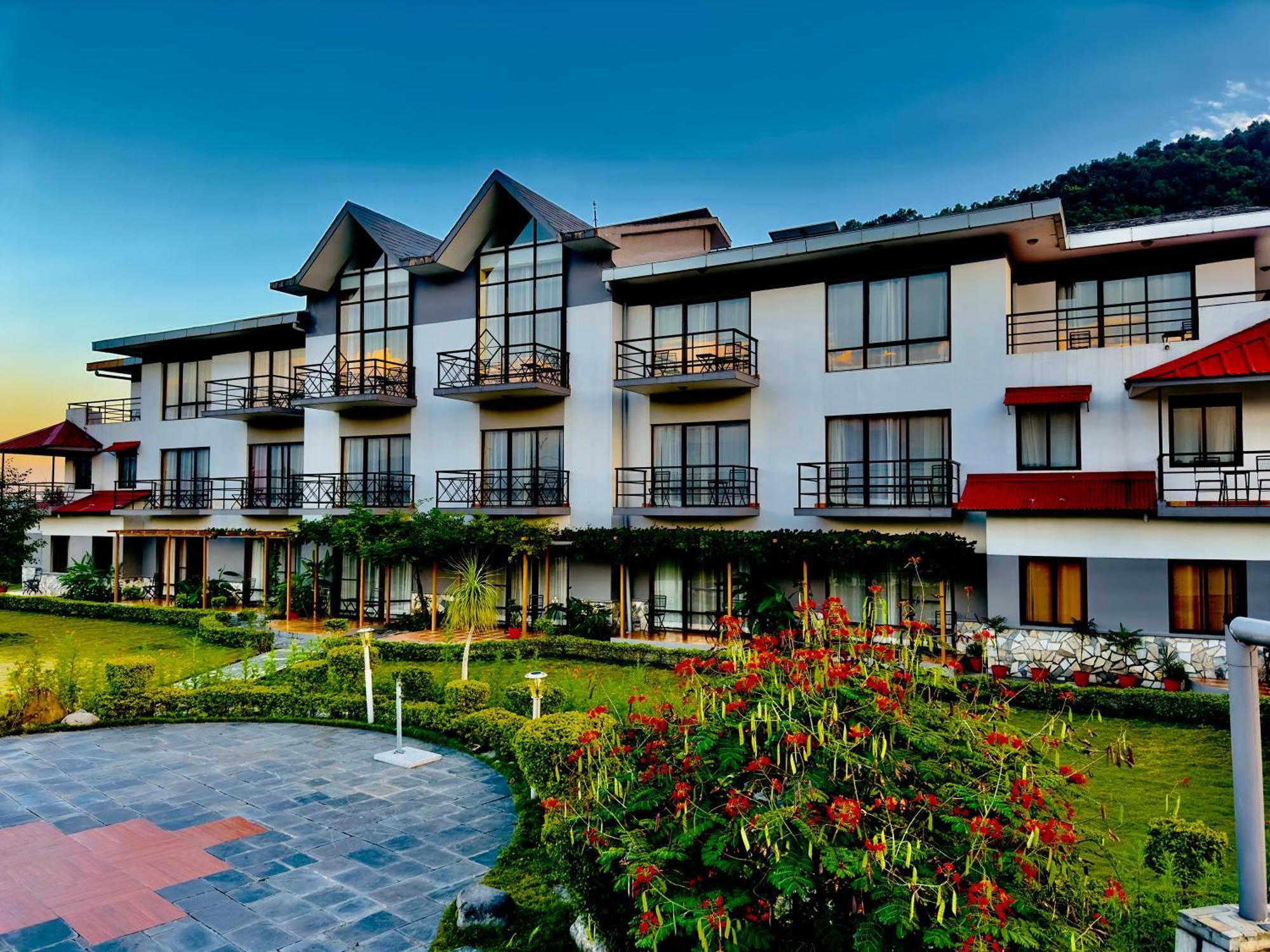 Sunshine Resort Pokhara Eksteriør bilde